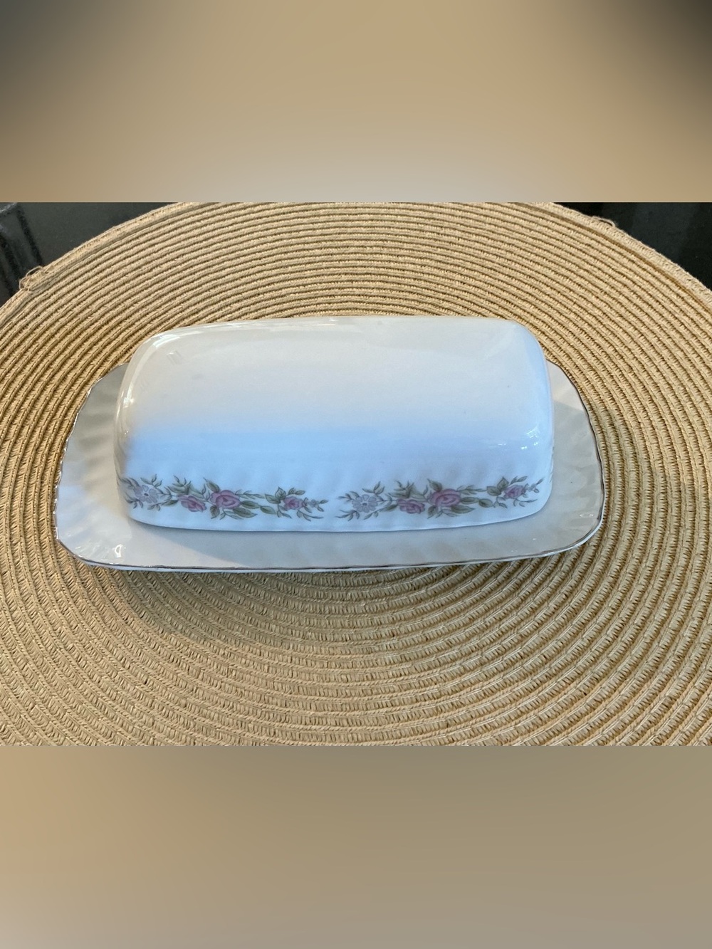 Porcelain Teahouse Rose Butter Dish - White with Pink Floral Trim DANSICO
